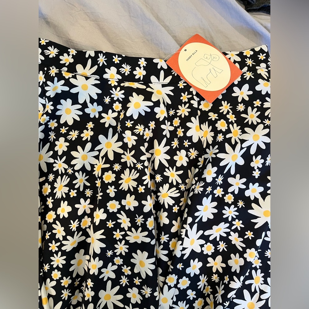 Brand new with tags ivory ella daisy skirt
